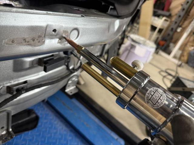 【追突被害修理③】　デリカＤ：２　エーミング　対物　保険修理　リヤ損傷　ゲート交換　リヤバンパー交換　代車無料　オリーブカーズ　三重県　四日市市