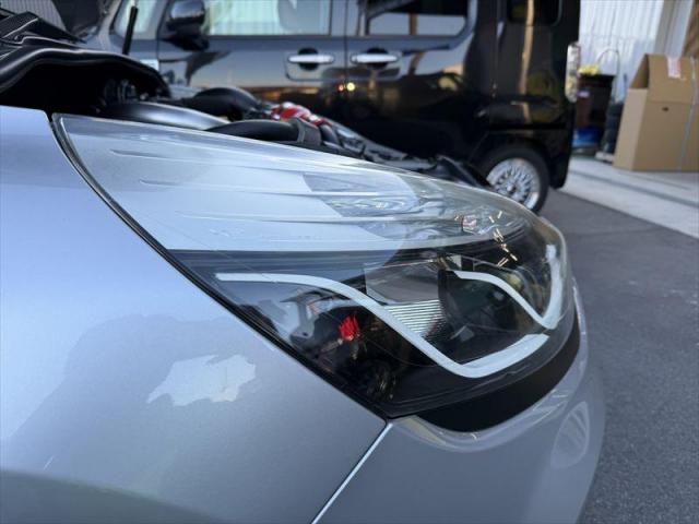 【ヘッドライトコーティング】 ルノー　ルーテシア　ヘッドライトくもり　ヘッドライト黄ばみ　磨き　お値打ち　安い　早い　代車無料　オリーブカーズ　三重県　四日市市