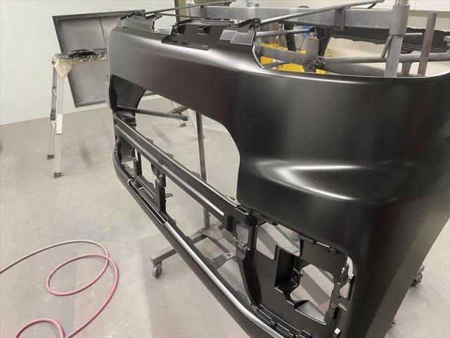 【フロントバンパー塗装】　ウェイク　バンパーつや消し塗装　カスタム　お値打ち　安い　早い　代車無料　オリーブカーズ　三重県　四日市市