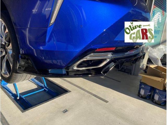 【スポイラー取付】レクサス　ＬＣ　LC500　スポイラー取付　カスタム　エアロ　部品持ち込み　お値打ち　安い　早い　代車無料　オリーブカーズ　三重県　四日市市