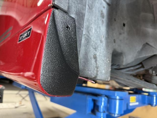 【ラプター塗装】　日産　フェアレディＺ　ラプター　カスタム　塗装　お値打ち　安い　早い　代車無料　オリーブカーズ　三重県　四日市市