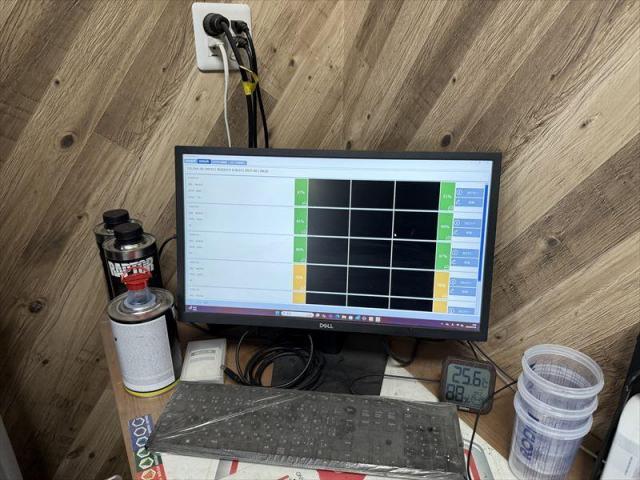 【キズ修理②】 カローラフィールダー　へこみ修理　板金　塗装　保険修理　水性塗料　代車無料　オリーブカーズ　三重県　四日市市