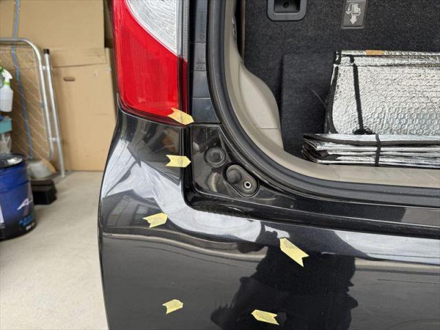 【へこみ修理①】 ムーヴ　リヤゲート　トランク　ドア修理　へこみ　キズ修理　塗装　水性塗料　保険修理　車両保険　代車無料　オリーブカーズ　三重県　四日市市