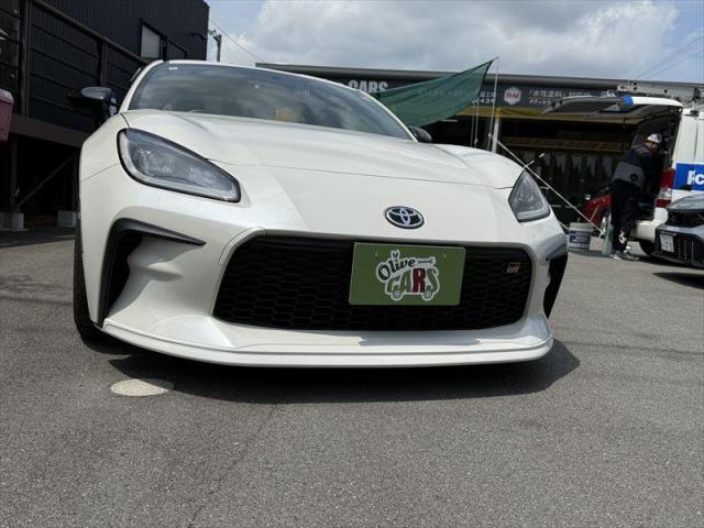 【スポイラー取り付け】　ＧＲ８６　フロントスポイラー　エアロ　カスタム　部品持ち込み歓迎　お値打ち　安い　代車無料　オリーブカーズ　三重県　四日市市