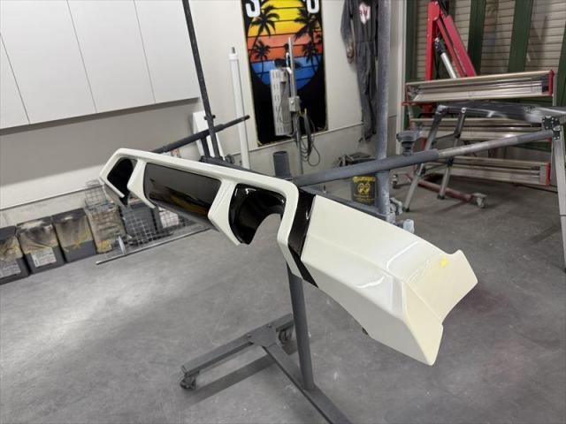 【スポイラー塗装】　コペン　スポイラー塗装　リアアンダースポイラー　未塗装　塗り分け塗装　カスタム　部品持ち込み歓迎　お値打ち　安い　オリーブカーズ　三重県　四日市市