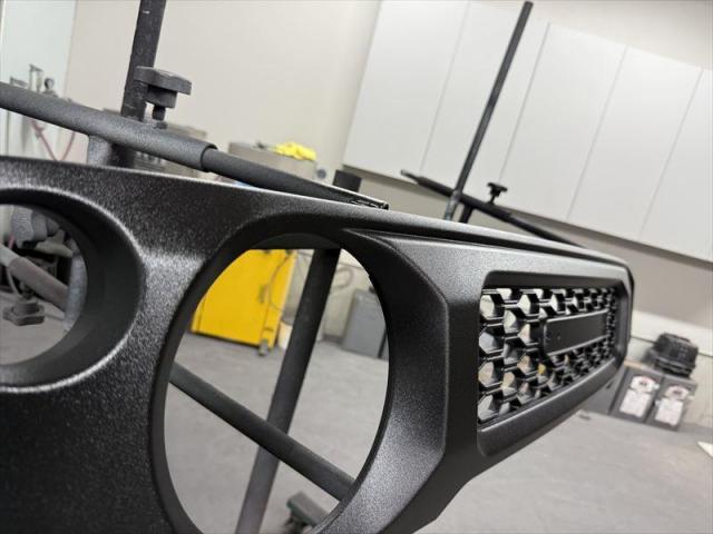 【ラプターライナー塗装】　ジムニー　グリル塗装　フロントグリル　ラプターライナー　ラプター　カスタム　お値打ち　安い　持ち込み歓迎　オリーブカーズ　三重県　四日市市