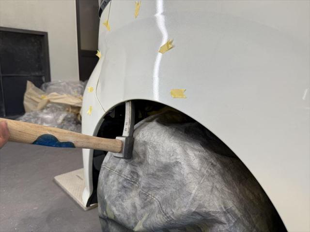 【左フロント修理②】　スペーシアカスタム　保険修理　フロントバンパー　フロントフェンダー　キズ修理　へこみ修理　板金　塗装　水性塗料　オリーブカーズ　三重県　四日市市