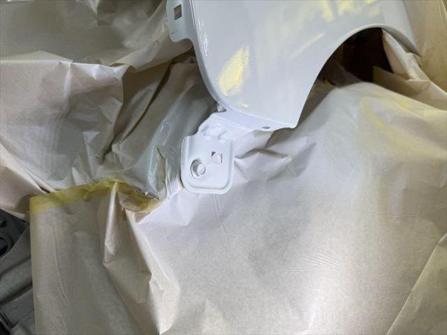 【左フロント修理②】　スペーシアカスタム　保険修理　フロントバンパー　フロントフェンダー　キズ修理　へこみ修理　板金　塗装　水性塗料　オリーブカーズ　三重県　四日市市