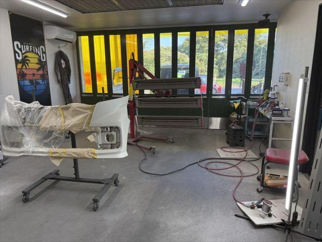 【左フロント修理③】　スペーシアカスタム　保険修理　フロントバンパー　フロントフェンダー　キズ修理　へこみ修理　板金　塗装　水性塗料　オリーブカーズ　三重県　四日市市