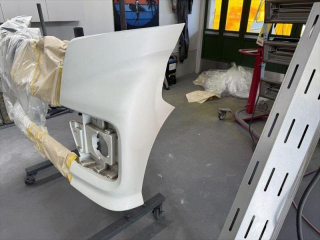 【左フロント修理③】　スペーシアカスタム　保険修理　フロントバンパー　フロントフェンダー　キズ修理　へこみ修理　板金　塗装　水性塗料　オリーブカーズ　三重県　四日市市