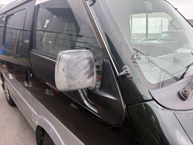 【ラプターライナー塗装】　ボンゴバン　ボンゴ　ルーフ塗装　ラプター　ドアミラーカバー塗装　ワイパーアーム塗装　カスタム　塗装剥がれ　クリア剥がれ　代車無料　オリーブカーズ　三重県　四日市市