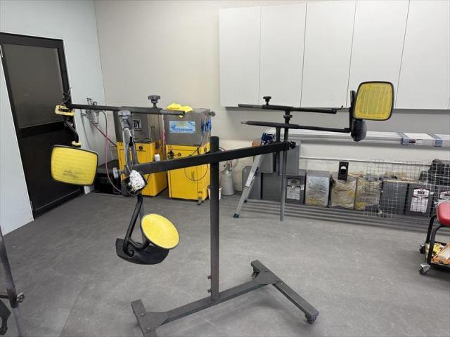 【ラプターライナー塗装】　ボンゴバン　ラプター　塗装　ルーフ塗装　ワイパーアーム塗装　ミラーカバー塗装　カスタム　クリア剥がれ　塗装剥がれ　代車無料　オリーブカーズ　三重県　四日市市