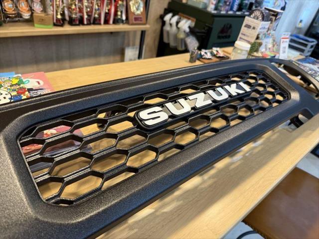 【ラプターライナー塗装】　ラプター　塗装　キズに強い　おしゃれ　カスタム　ホンダ　トヨタ　日産　ダイハツ　スズキ　マツダ　車種問いません　LINEでお問い合わせください　オリーブカーズ　三重県　四日市市