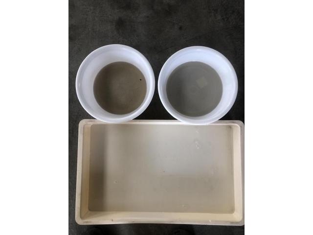 ジムニーエアコンの臭いが酸っぱい。エアコン洗浄、エバポレーター洗浄ジムニーのやり方。　当社オリジナル工具と内視鏡付き洗浄工具でカーエアコンクリーニング時にブロアーファンなど外すだけでエバポレーターを見ながら洗浄できカーエアコン洗浄費用が