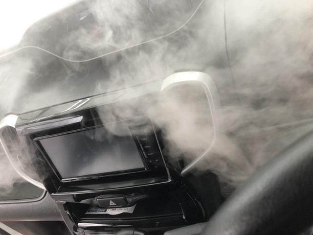 ソリオ　カーエアコンクリーニング　カーエアコンメンテナンス　カーエアコン内部は
結露によりカビ汚れが　ホームエアコンと同じように発生します
茨城県水戸市カーエアコンクリーニング