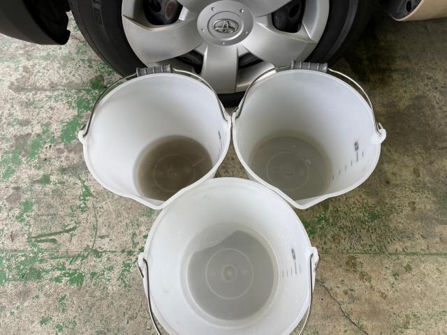 カーエアコンメンテナンストヨタシエンタエバポレーター洗浄カーエアコンクリニーングでエアコン臭いエアコンかけはじめ臭いなどの原因カビ汚れを洗浄
愛知県でもスタッフがお伺いして施工 タイヤドラレコナビ持ち込みパーツ取り付けも可能