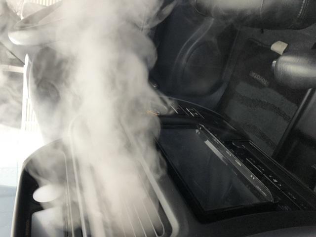 車のエアコン洗浄車のエアコン臭い車のエアコン風が弱い車のエアコン煖房臭いが気になるどカーエアコン臭いの原因を本格的に洗浄　全国のスタッフがお伺い今回は東京都世田谷区