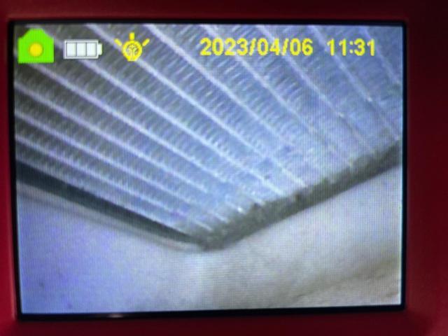 デリカリアエアコンのカーエアコンユニット内部エバポレーター洗浄
デリカリアエアコンエアコンにおい臭いカビ臭の原因の一つのカーエアコン内部洗浄画像