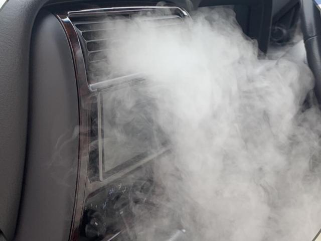 車のエアコン外気導入内気循環どっちがいいの？内気循環の方がいいです。
わざわざ汚れを車内に取り込むのはどうかと車のエアコン洗浄を多数やり汚れがひどいお車は外気導入ばかりの人が多いです　JEEPカーエアコン洗浄料金比較