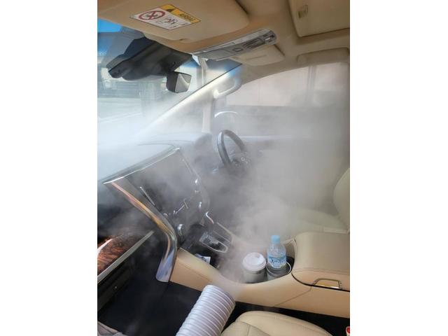 トヨタアルファードエアコンのにおいが臭い（酸っぱいにおい、カビ臭、生乾きの臭い）カーエアコンフィルターがあってもお家のエアコンと同じでカーエアコンの内部もカビ、ほこりが臭いの原因