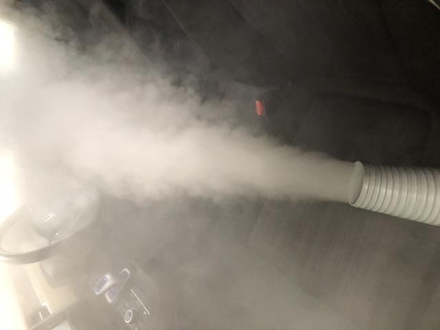中古車タバコ臭が！！　購入のお客様も喫煙の方のようですが
さすがに車内エアコンからの臭いがとカーエアコン洗浄ご依頼
ホンダフリードエアコンからの臭いカーエアコンクリーニング
