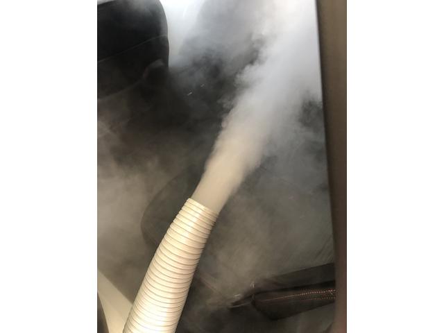 メルセデスベンツB180 　エアコンフィルター　メルセデスベンツエアコン洗浄
カーエアコンクリーニングでメルセデスベンツエアコン内部メンテナンス