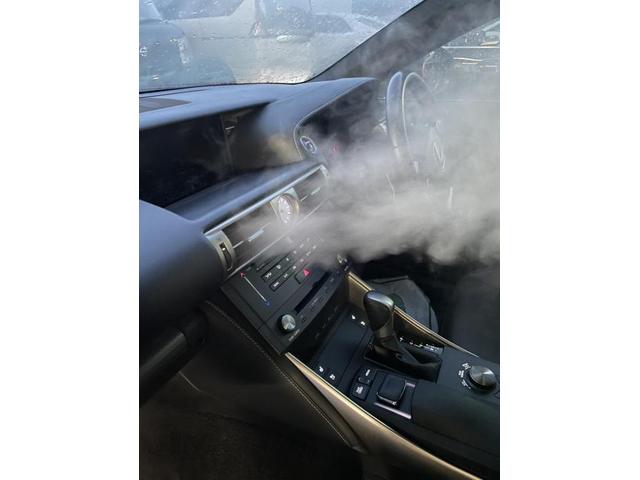 埼玉県レクサスエバポレーター洗浄　埼玉県にて車のエアコン臭いや花粉が気になると車のエアコン内部洗浄　カダクト内除菌防カビ車内除菌防カビご依頼　カーエアコン洗浄動画　エバポレーター洗浄　セット料金33000円