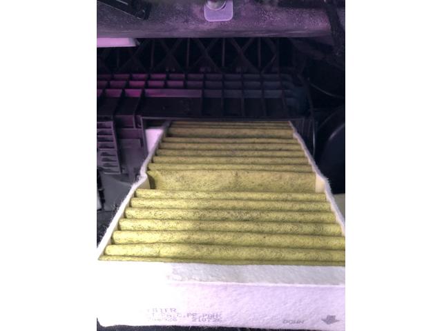 

カーエアコンクリーニング　メルセデスベンツエアコン臭いの原因の取り除き方は？ＧＬＥ　カーエアコンクリーニング料金　カーエアコンクリーニング動画　メルセデスベンツエバポレーター洗浄動画　ベンツエアコン洗浄料金