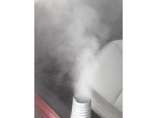 MAZDA3エアコン洗浄　エバポレーター洗浄　車のエアコン臭いの原因はエアコン内部を直接エバポレーター洗浄で　　　　ＭＡＺＤＡ３東京都千葉県埼玉県群馬県栃木県神奈川県千葉県静岡県名古屋市岐阜県大阪府滋賀県福岡県山口県長野県福島県仙台