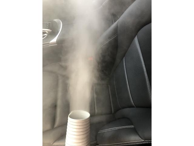 エアコン臭いメルセデスベンツ　メルセデスベンツエアコンメンテナンス　車のエアコン洗浄　千葉県野田市エバポレーター洗浄Ｃクラス　クリーニング・清掃　カーエアコンクリーニング料金