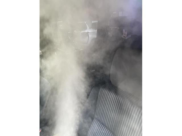 ヴォクシーのエアコン臭いが酸っぱいカビ臭　車のエアコン洗浄専門業者　
全国施工可能です　ヴォクシー　電装系修理　　エバポレーター洗浄ヴォクシー　千葉県野田市カーエアコンクリーニング　