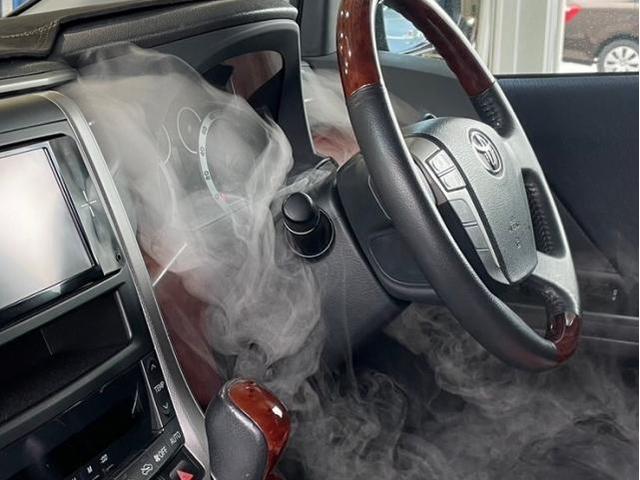 愛知県の車のエアコン洗浄専門業者　愛車のエアコン掃除屋さん　ヴェルファイアエバポレーター洗浄　
愛知県名古屋カーエアコンのお困りごと　ヴェルファイアエアコンカビ臭　エバポレーター洗浄料金