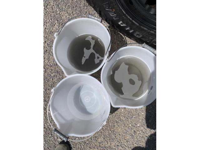 78プラドのエアコン内部エバポレーター洗浄　カーエアコンクリーニング　カーエアコン洗浄専門業者　78プラドエバポレーター交換がベストだがエアコン洗浄もお客ニーズ　ランドクルーザープラド　カーエアコン洗浄費用