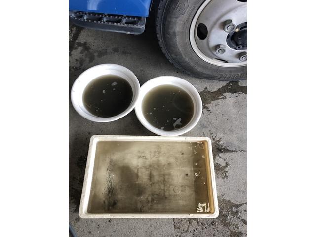 エアコンの風が出ない　トラック　ダンプ　エアコンの風がでなにのは　エバポレーターつまり　
エバポレーター交換前に　エバポレーター洗浄　エバポレーター洗浄費用　デュトロ　クリーニング・清掃
全国施工可能　愛車のエアコン掃除屋さん