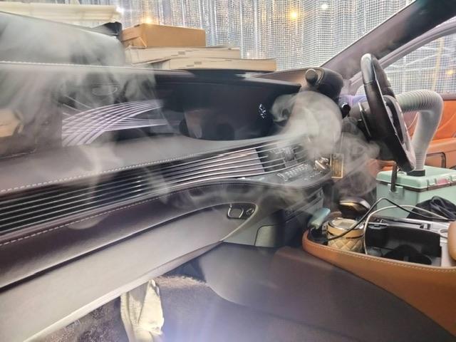 レクサス　匂い　レクサスLS　カーエアコン　エバポレーター洗浄　レクサスのエアコン洗浄
カーエアコン洗浄専門業者　ＬＳ　クリーニング　カーエアコン洗浄　車のエアコン洗浄