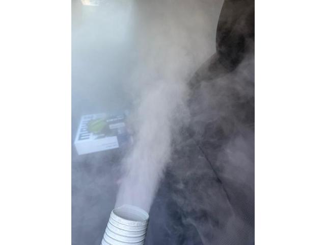 マツダ　レッド　車のエアコンフィルター交換　車のエアコン洗浄　車のエアコン臭い　車内空気臭い
埼玉県さいたま市にて施工　ＣＸ－３　クリーニング・エアコン洗浄　　埼玉県上尾市さいたま市岩槻久喜市幸手市川口市草加市