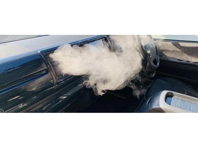 車内のにおい　車内消臭　エアコン　除菌　車内消臭　車内除菌　車のエアコン洗浄
愛車のエアコン掃除屋さん　ハイエース　　クリーニング　カーエアコンクリーニング　車の消臭