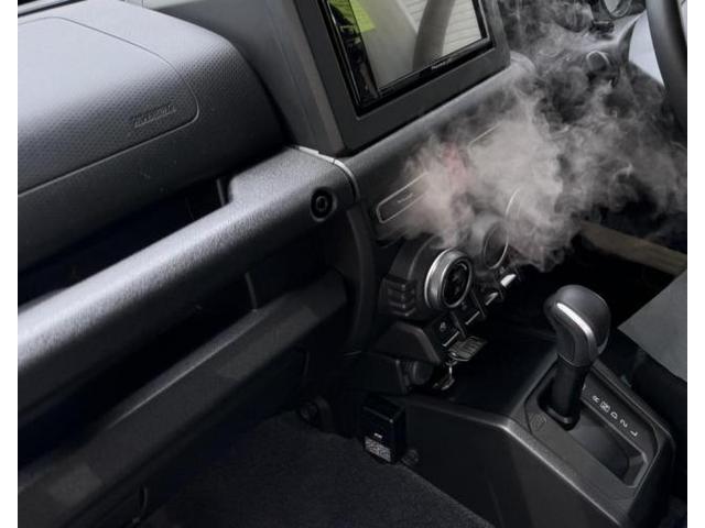 ジムニー　エアコンフィルター　ジムニえーエアコン臭い　カーエアコン洗浄　車のエアコン臭い　原因
カーエアコンクリーニング　エバポレーター　スズキ　ジムニー　クリーニング・車内消臭　エバポレーター洗浄