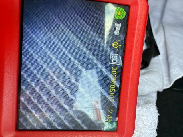 BMW　X１　車のエアコン臭いの原因を専門工具でエバポレーター洗浄　カーエアコン洗浄　BMWエアコン臭いの原因はエアコン内部のエバポレーターの結露　ＢＭＷ　Ｘ１　クリーニング　東京都　千葉　松戸市　埼玉　深谷市　上尾市　川口市　