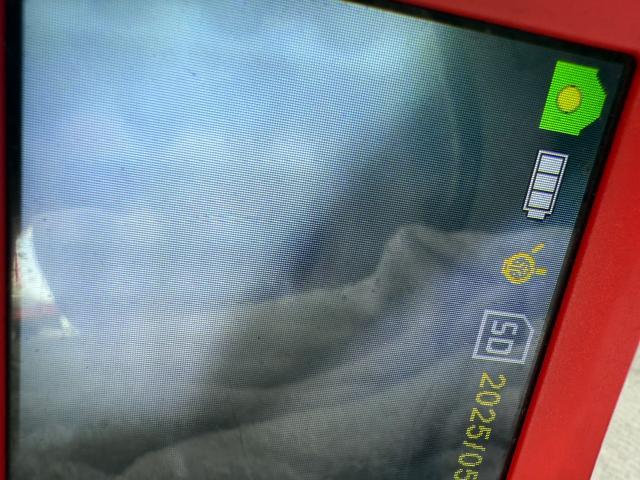 BMW　X１　車のエアコン臭いの原因を専門工具でエバポレーター洗浄　カーエアコン洗浄　BMWエアコン臭いの原因はエアコン内部のエバポレーターの結露　ＢＭＷ　Ｘ１　クリーニング　東京都　千葉　松戸市　埼玉　深谷市　上尾市　川口市　