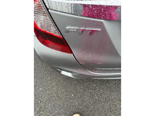 中古車購入後エアコン臭い　車臭い　フィットエアコンフィルター交換　エバポレーター洗浄　車のエアコン掃除専門業者　愛車のエアコン掃除屋さん　カーエアコンクリーニング　ホンダ　フィット　クリーニング・清掃