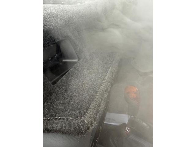 ランクル80　エバポレーター洗浄　車のエアコン洗浄　トヨタ　ランドクルーザー８０　クリーニング・清掃