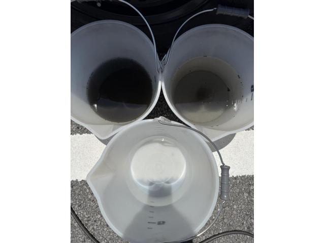 中古車の臭いのお悩み改善　中古車の臭い　エアコン臭い　車のエアコン内部洗浄　本格的なエバポレーター洗浄はカーエアコンクリーニング専門工具　エバポレーター洗浄専門工具　愛車のエアコン掃除屋さんトヨタ　ハイラックスサーフ　クリーニング・清掃