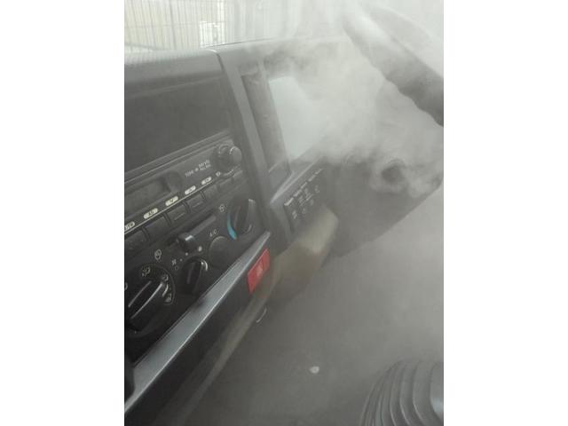 エルフ　トラック　エバポレーター　エアコン風がでない原因　エバポレーター洗浄　愛車のエアコン掃除屋さん　カーエアコンクリーニング株式会社　エバポレーター洗浄専門業者　いすゞ　エルフトラック　電装系修理