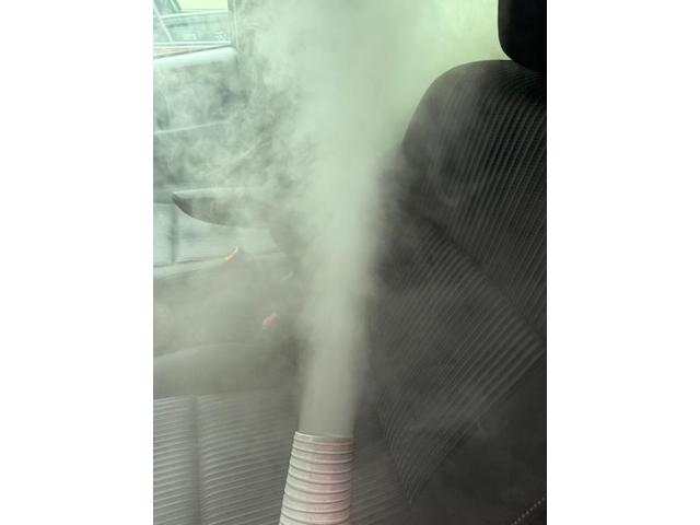 ヴォクシーエアコンフィルター交換　エアコン修理　エバポレーター洗浄　車のエアコン臭い　車のエアコン風量を改善　車のエアコン効きを改善　トヨタ　ヴォクシー　電装系修理　エバポレーター洗浄　カーエアコンクリーニング　