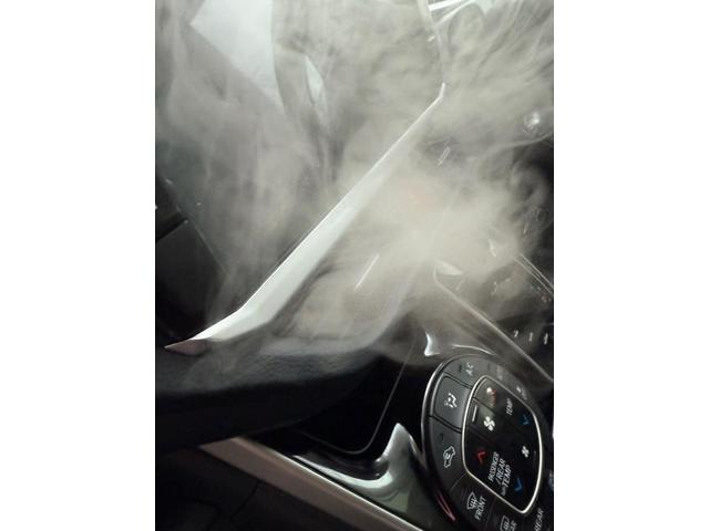 ヴォクシーエアコンフィルター交換　エアコン修理　エバポレーター洗浄　車のエアコン臭い　車のエアコン風量を改善　車のエアコン効きを改善　トヨタ　ヴォクシー　電装系修理　エバポレーター洗浄　カーエアコンクリーニング　