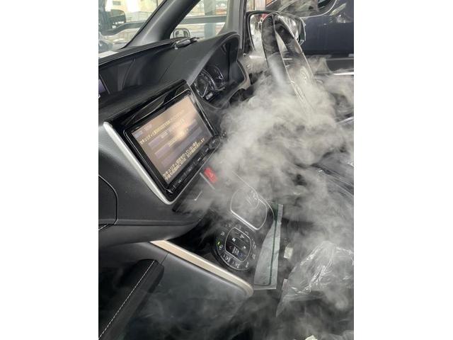 エスクァイアエアコンフィルター交換　エスクァイア　エアコンフィルター　中古車の臭い　エスクァイア臭　愛車のエアコン掃除屋さん　エバポレーター洗浄　トヨタ　エスクァイア　電装系修理　カーエアコンクリーニング株式会社　東京埼玉名古屋福岡大阪