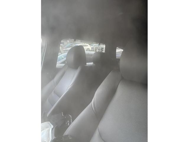 マツダ　CX8　エアコン修理　暖房臭い　エアコン臭い　エバポレーター洗浄　車のエアコンメンテナンス方法　エアコンフィルター交換CX8　マツダ　ＣＸ－８　電装系修理　愛車のエアコン掃除屋さん　カーエアコンクリーニング株式会社　