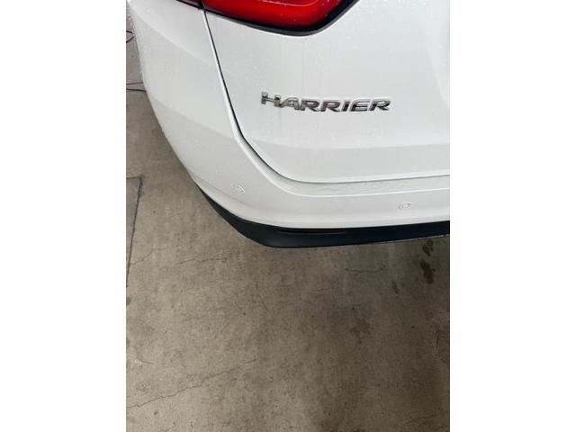 ハリアーエアコン臭い　ハリアーエアコンフィルター交換　中古車の臭い　カーエアコンクリーニング　愛車のエアコン掃除屋さん　エバポレーター洗浄　トヨタ　ハリアー　電装系修理　ハリアー　エアコン修理