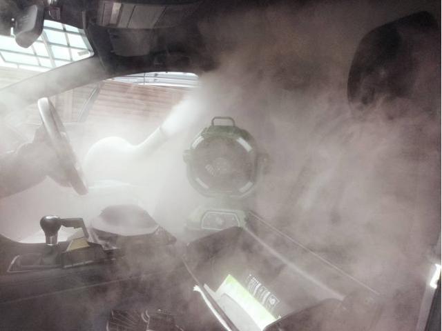 マツダ車内臭い エアコン、暖房の臭い カーエアコン洗浄 カーエアコンクリーニング株式会社 愛車のエアコン掃除屋さん マツダ MAZDA3ファストバック クリーニング・清掃 エバポレーター洗浄